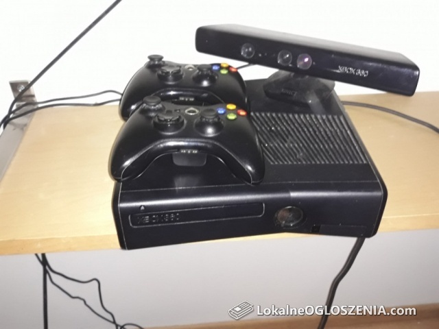 Xbox 360 z Kinect i grami