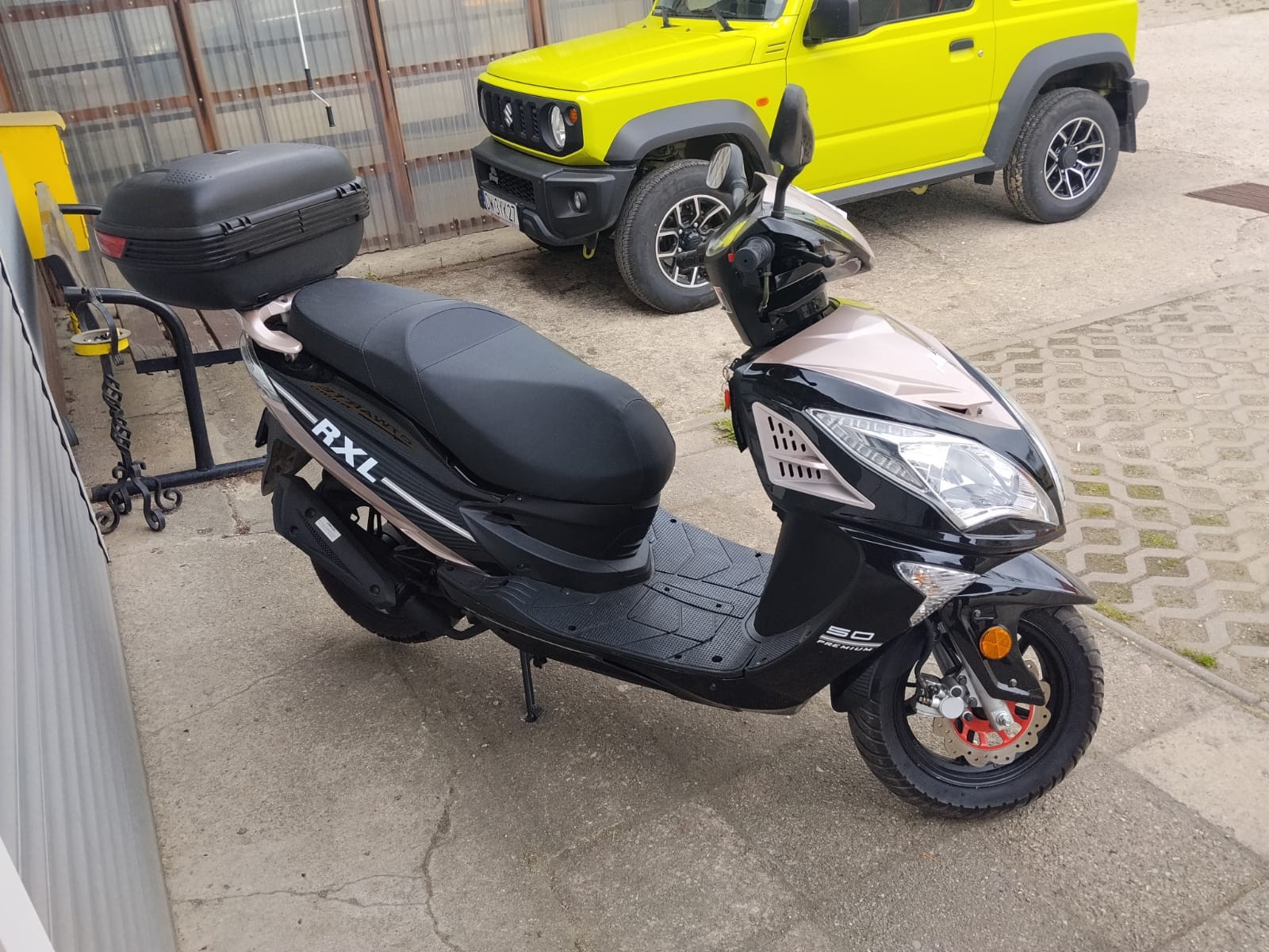 Sprzedam skuter marki Romet RXL 2021r.