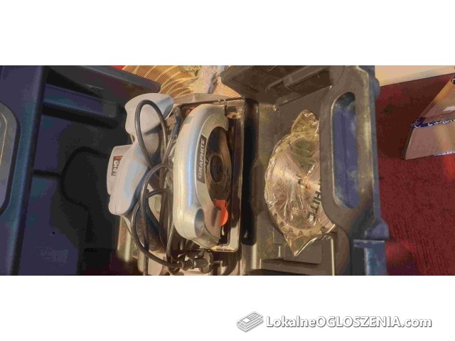 elektronarzędzia, drabina teleskopowa, telewizor.