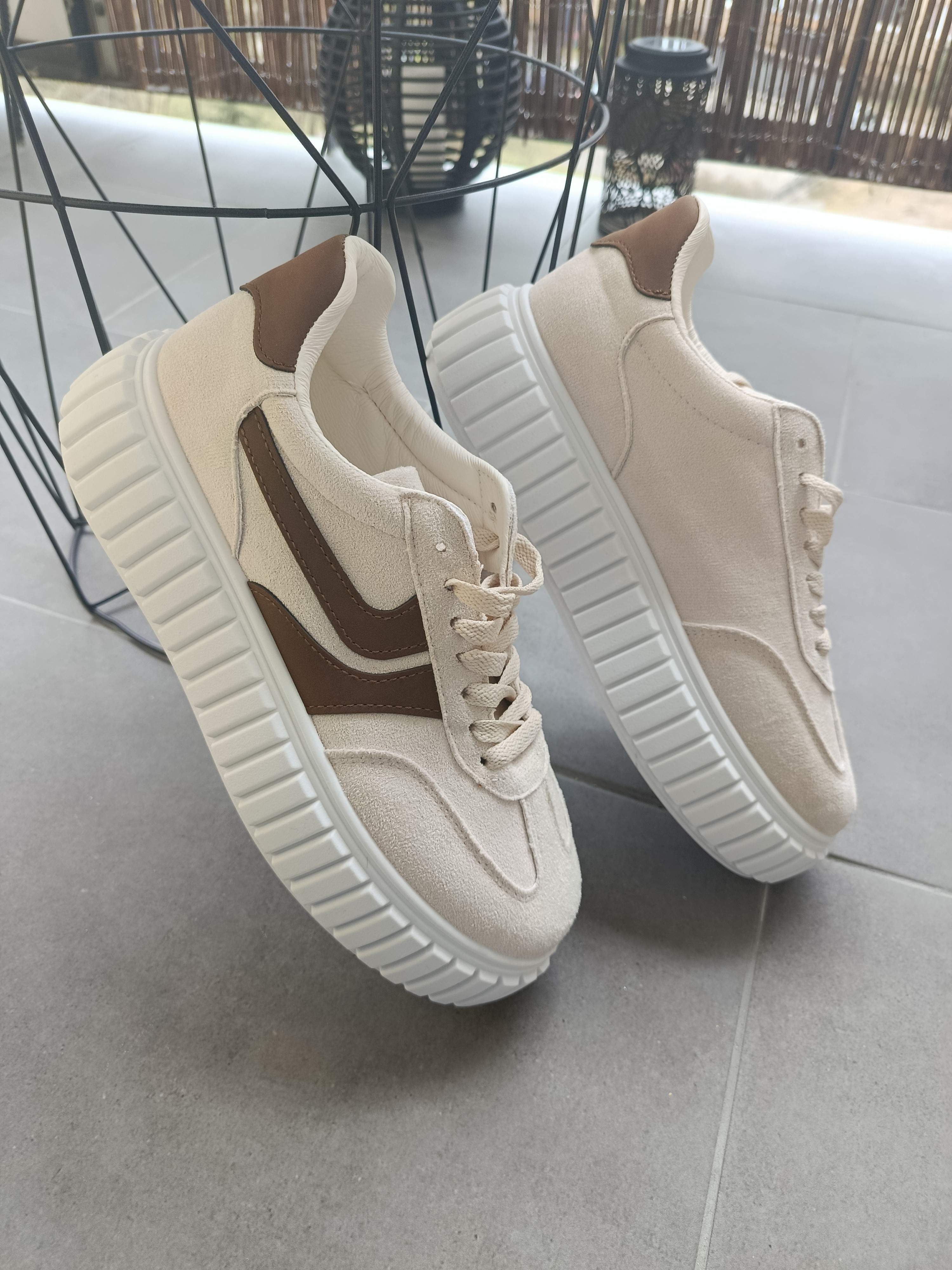 BUTY SNEAKERSY
